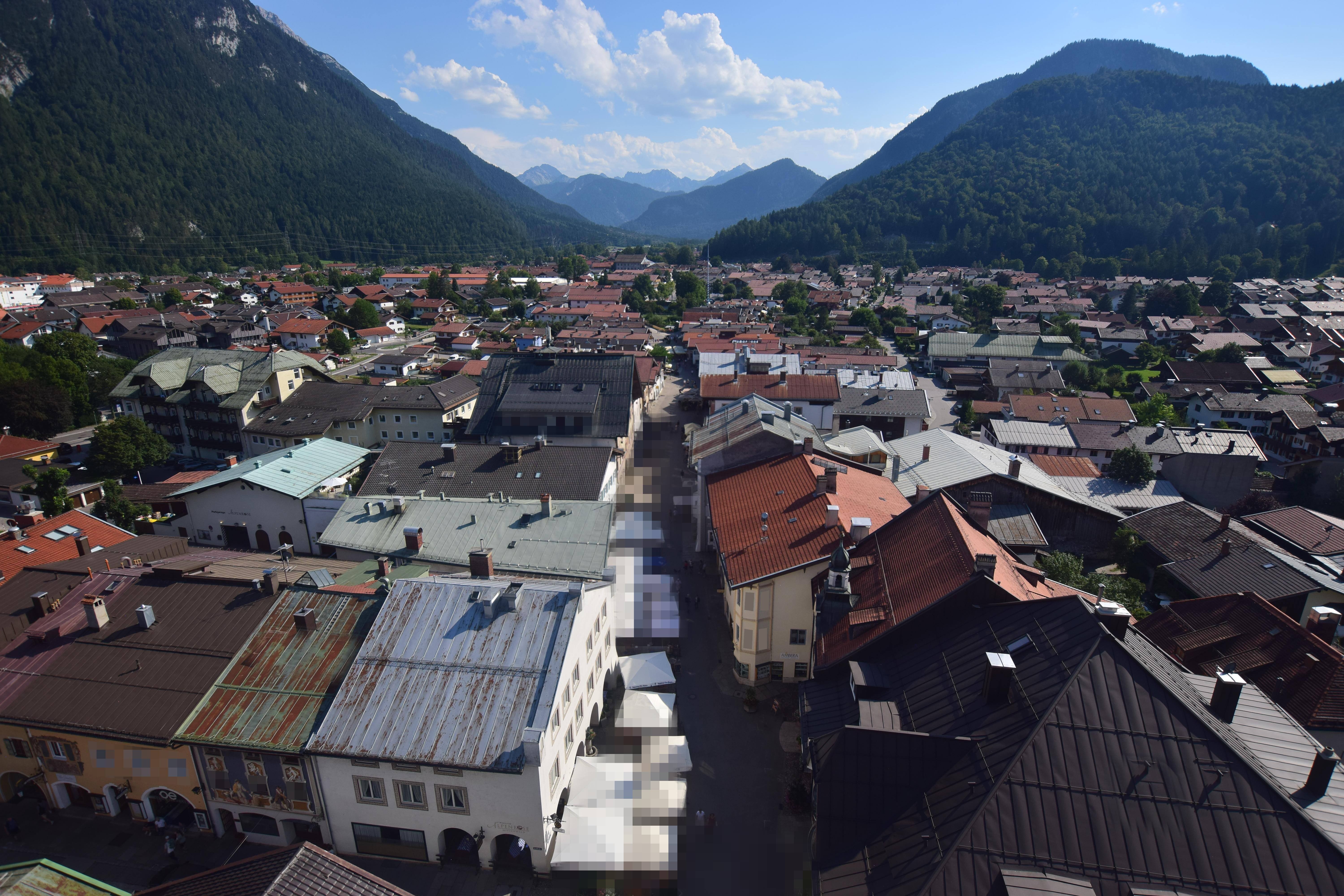 Archived image Webcam Karwendel Mittenwald - Church