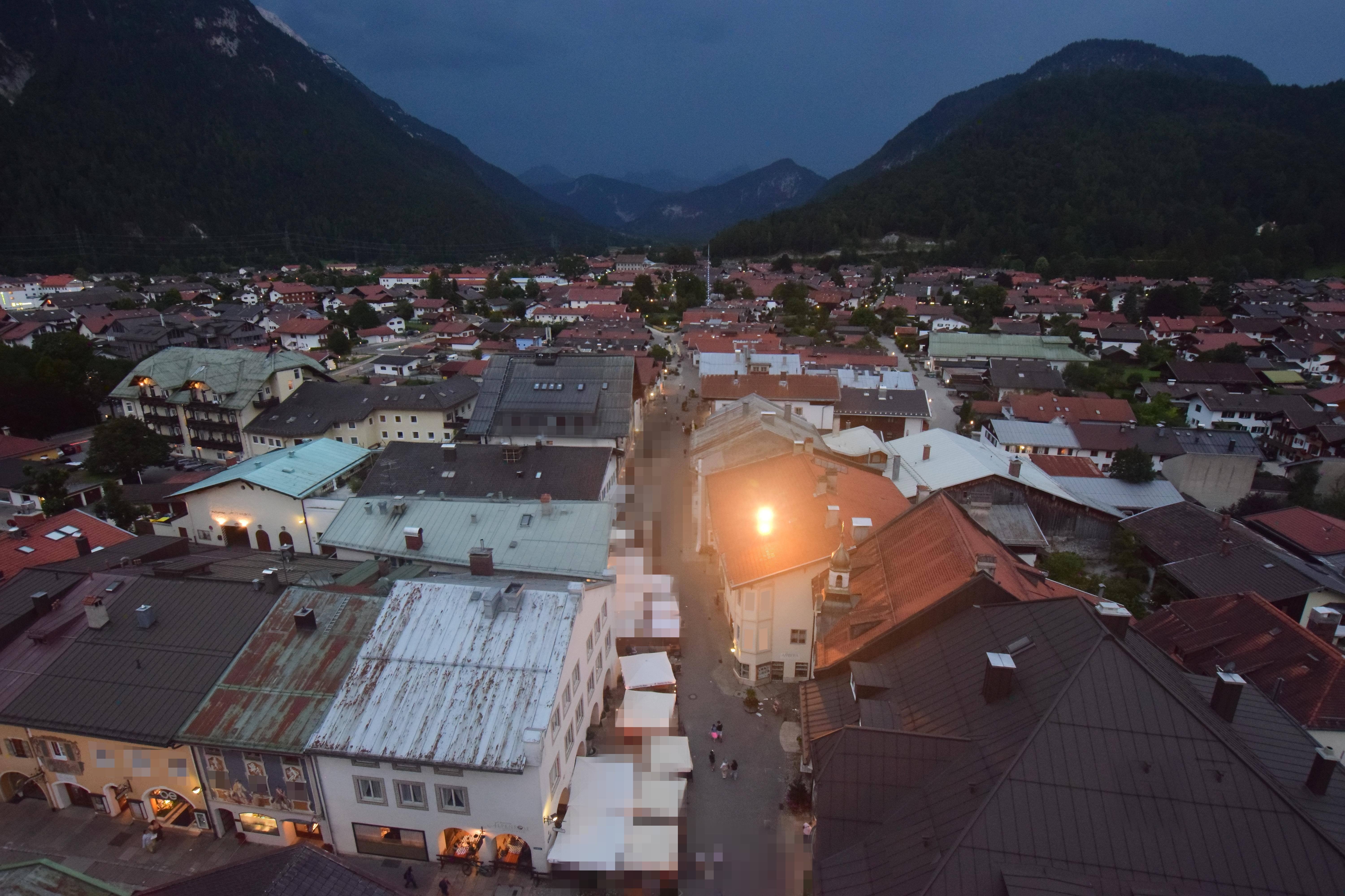 Archived image Webcam Karwendel Mittenwald - Church