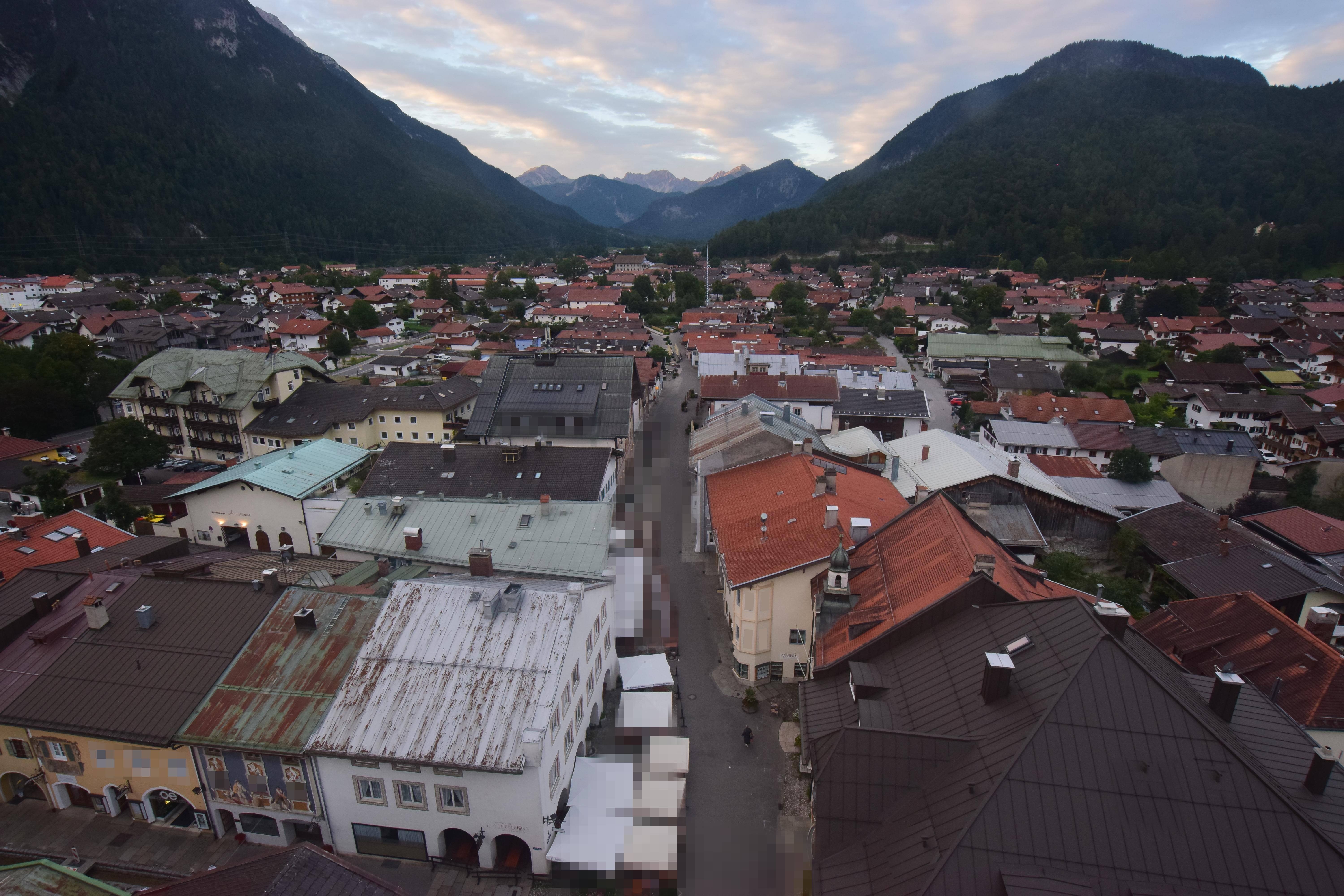 Archiv Foto Webcam Karwendel Mittenwald - Kirche