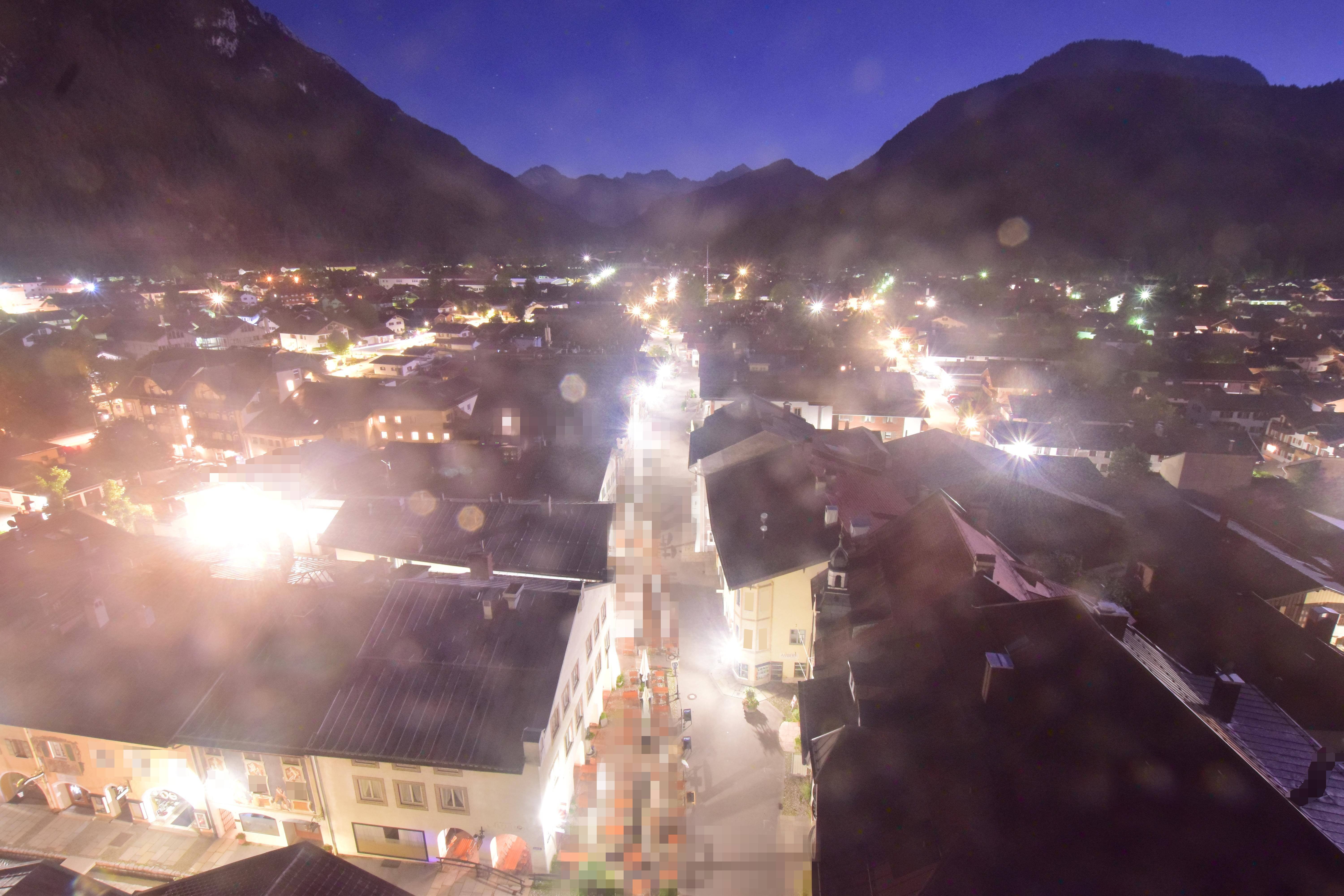 Archived image Webcam Karwendel Mittenwald - Church