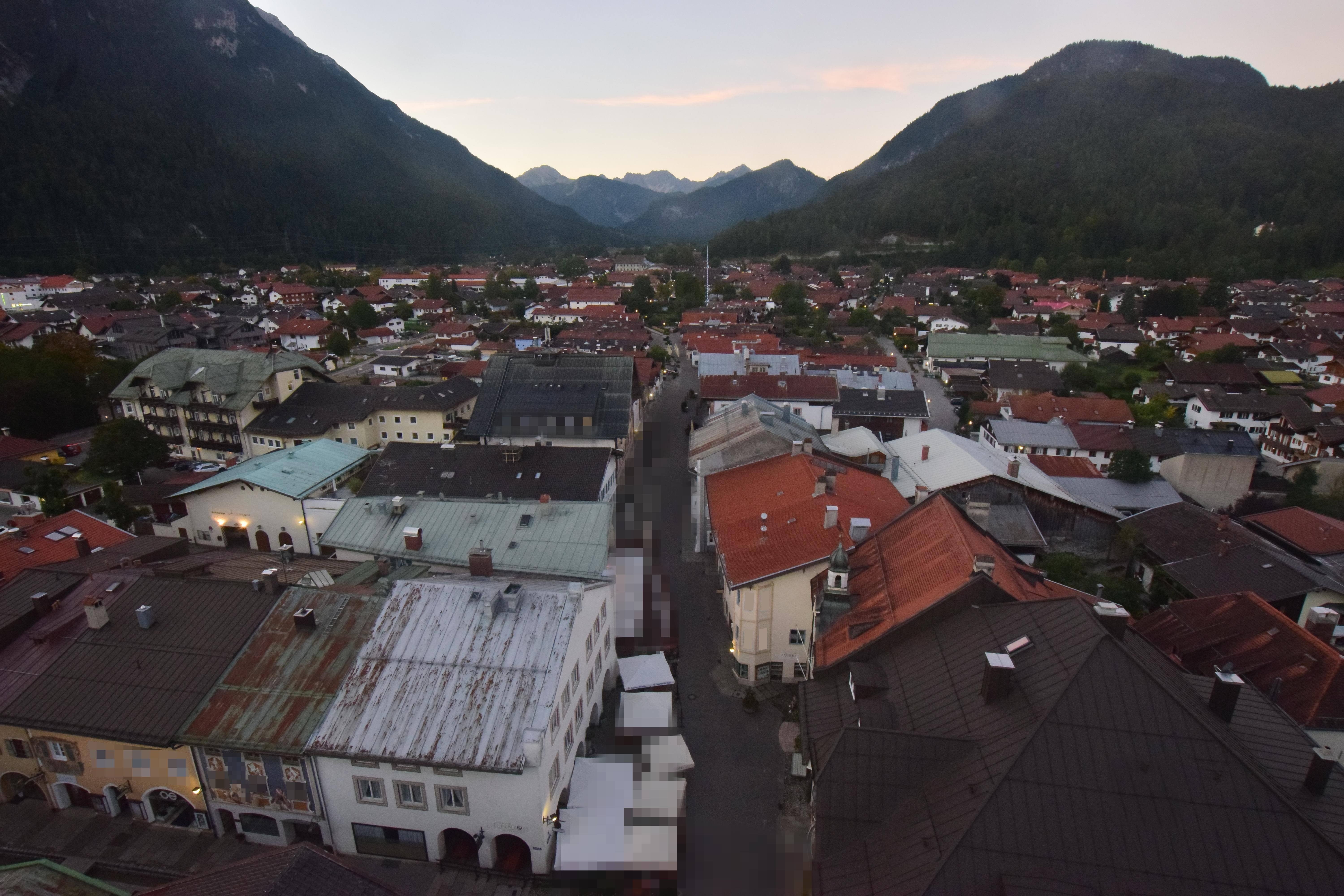 Archiv Foto Webcam Karwendel Mittenwald - Kirche