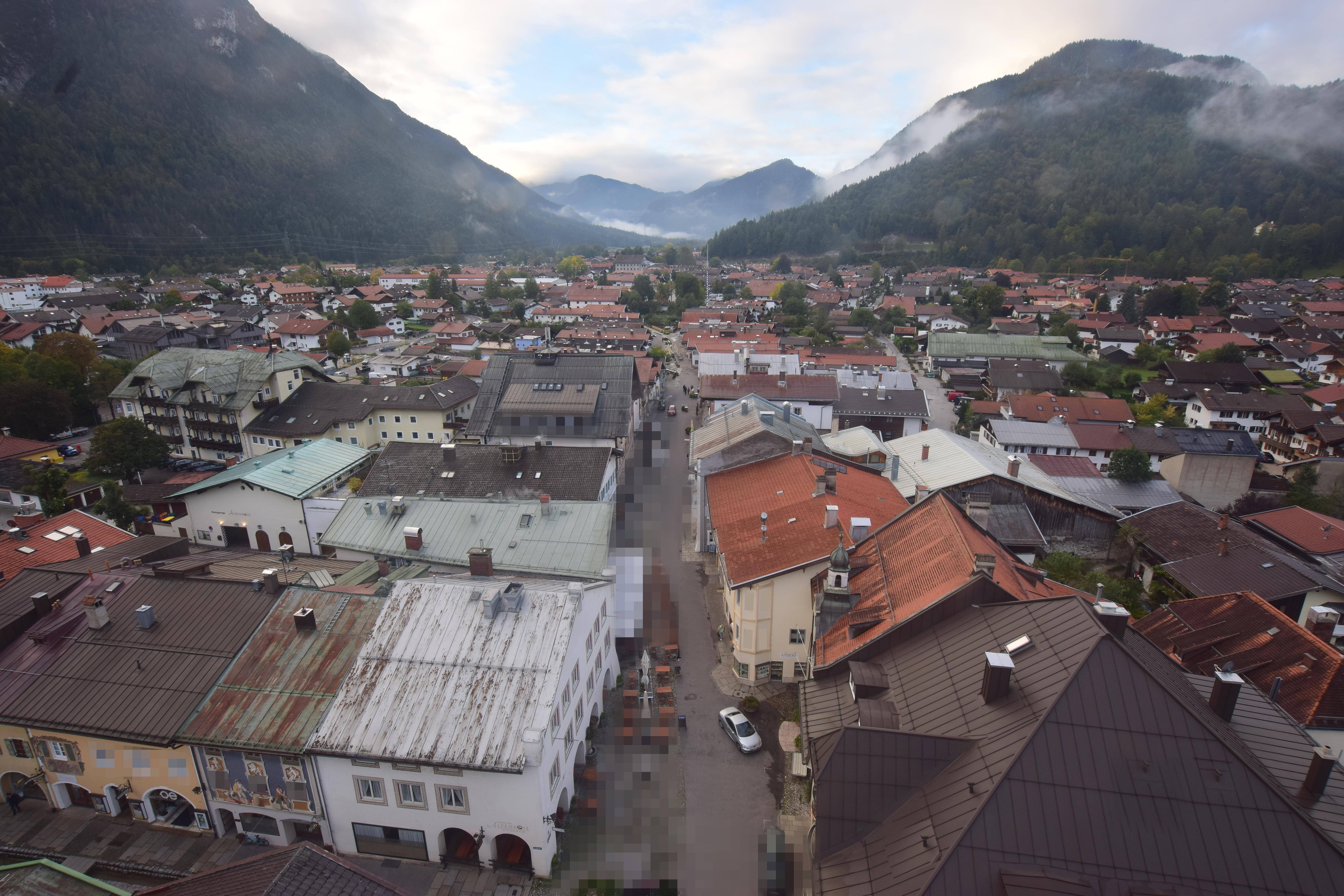 Archived image Webcam Karwendel Mittenwald - Church