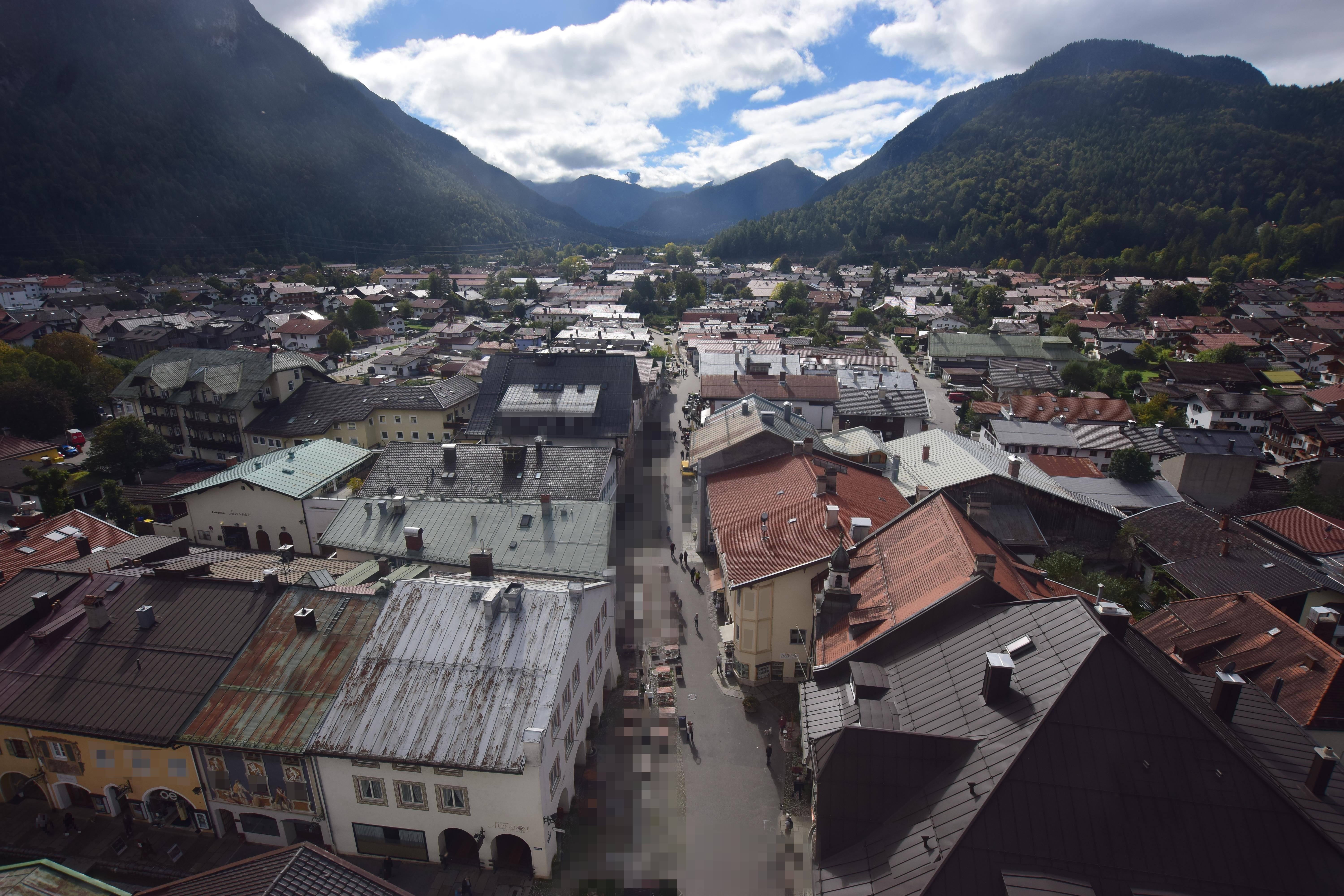 Archived image Webcam Karwendel Mittenwald - Church
