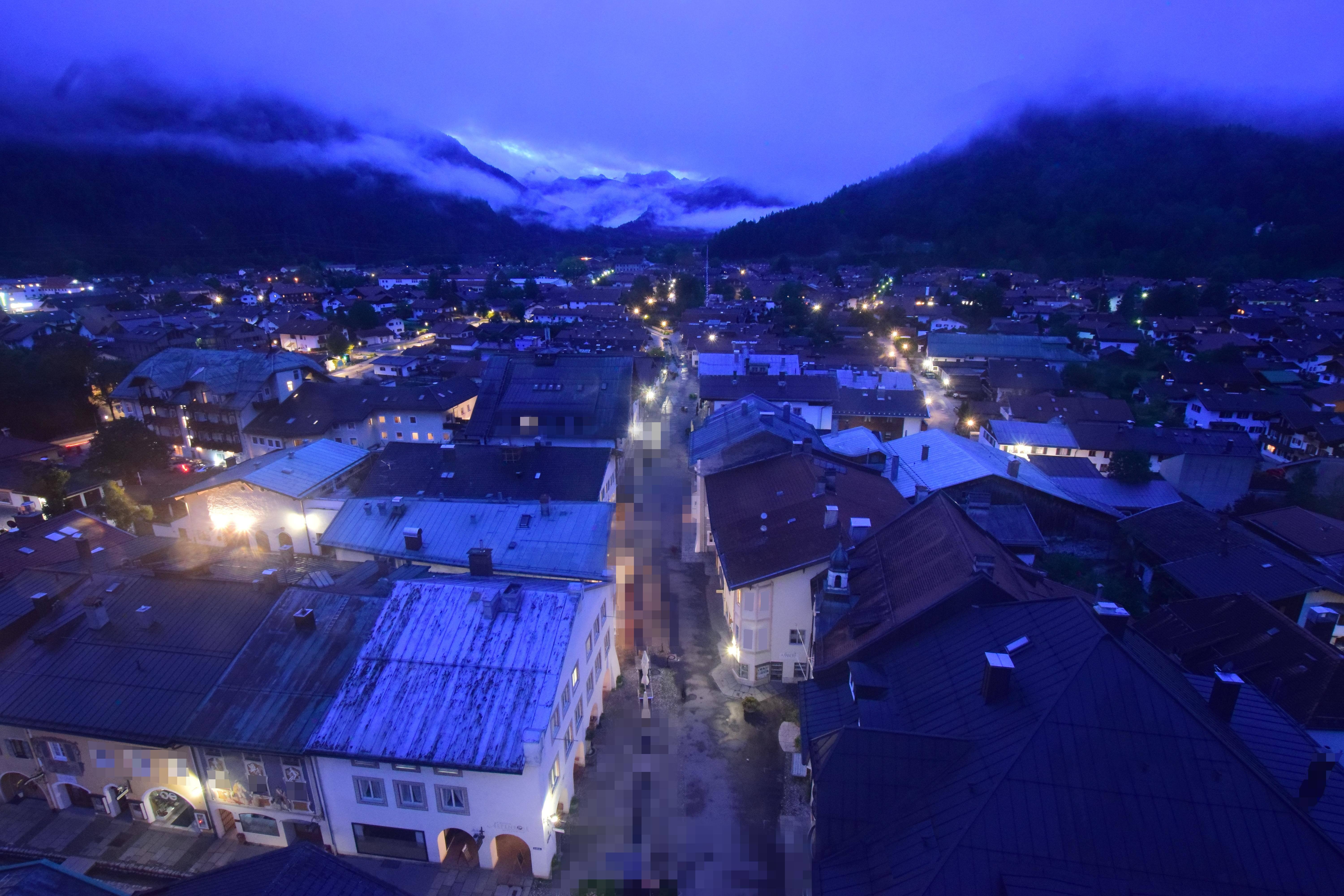 Archiv Foto Webcam Karwendel Mittenwald - Kirche