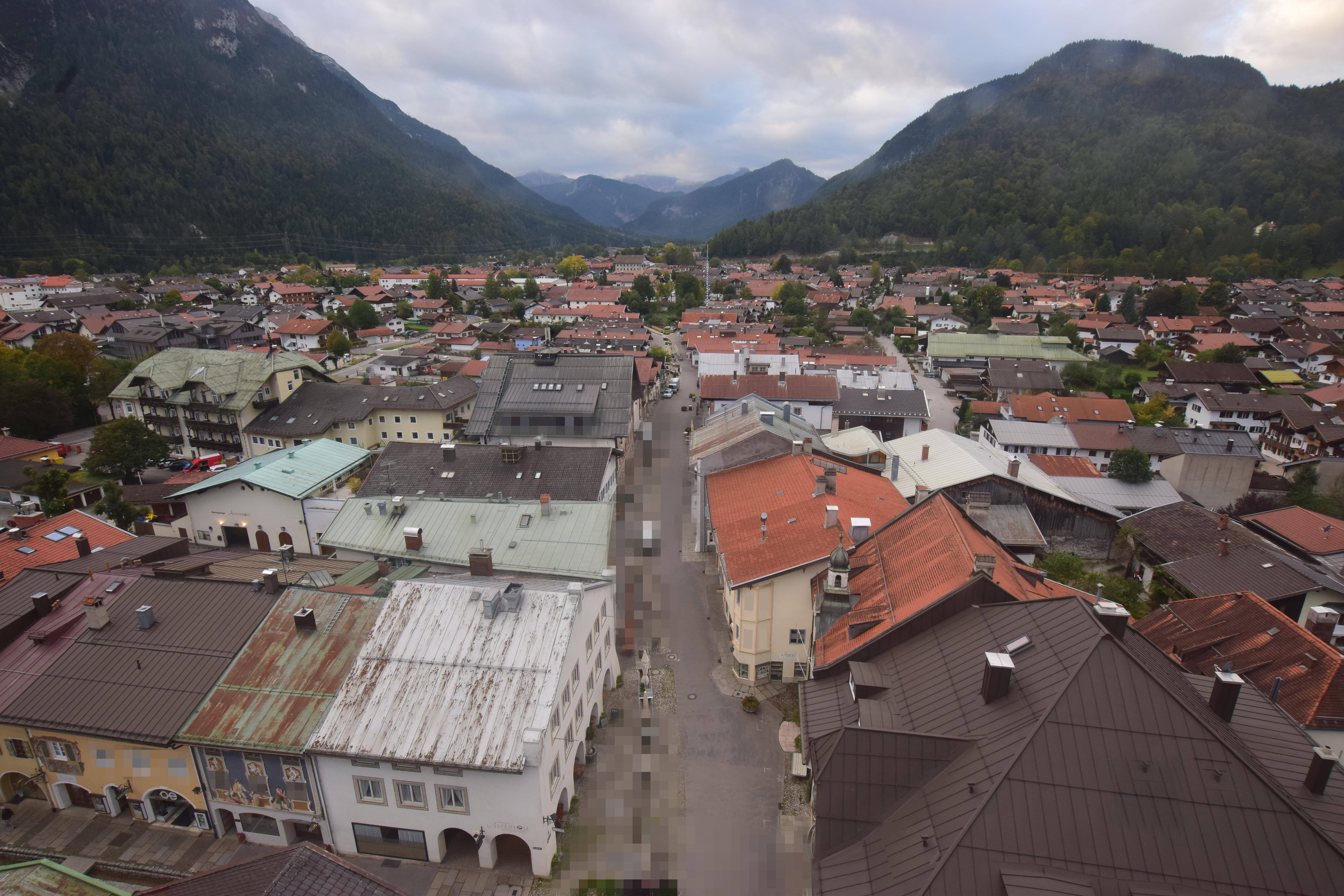 Archived image Webcam Karwendel Mittenwald - Church
