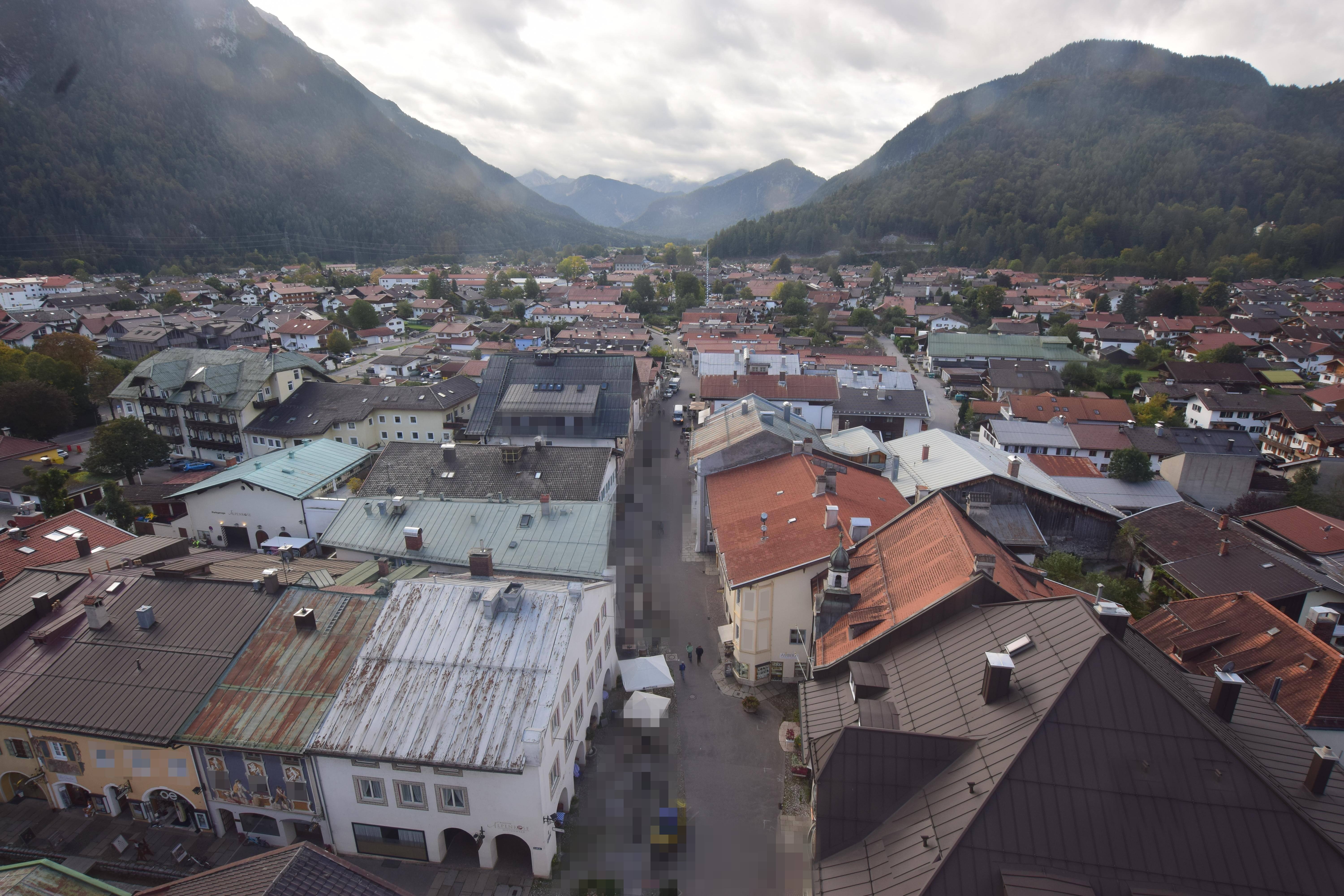 Archived image Webcam Karwendel Mittenwald - Church