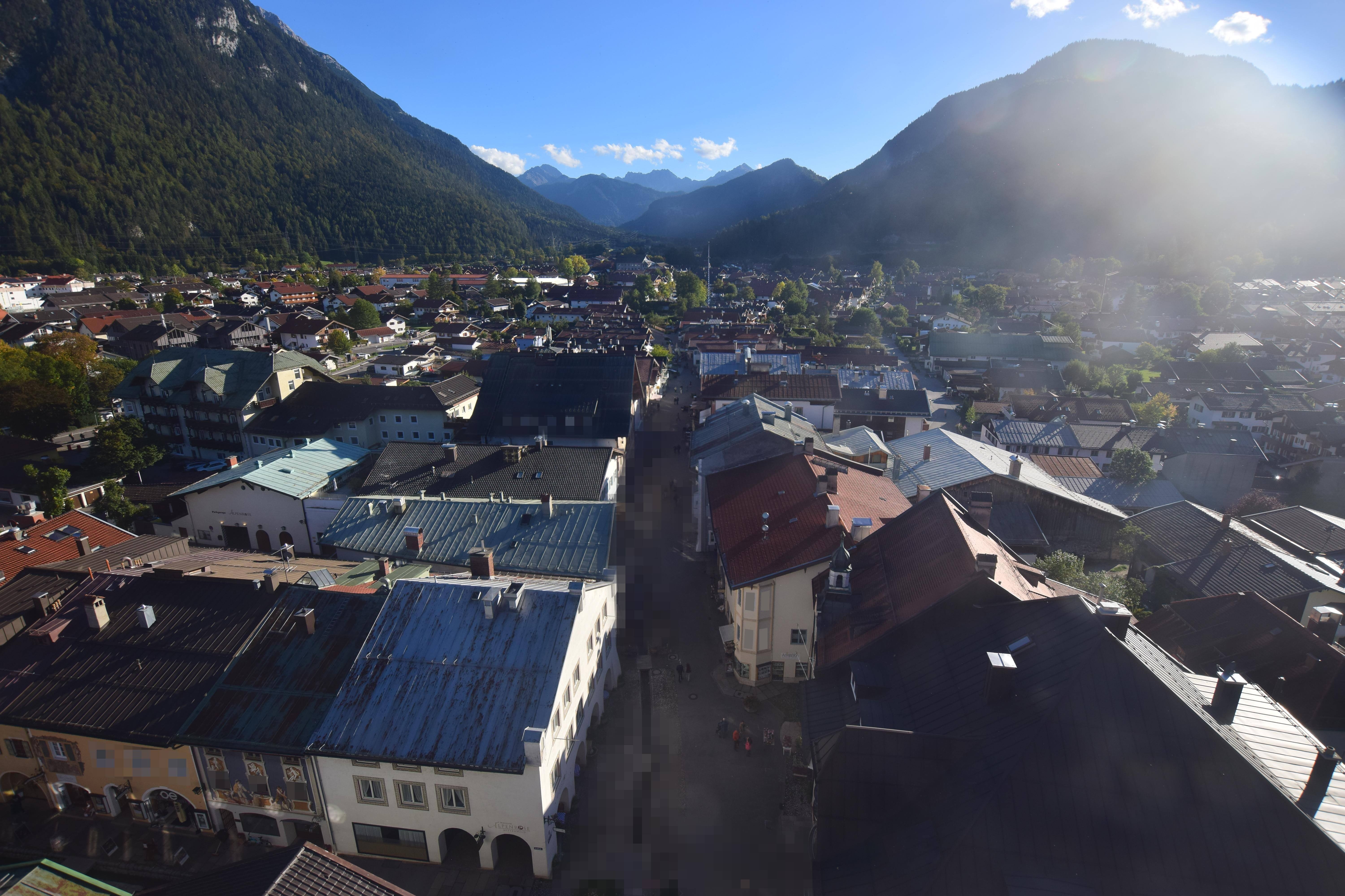 Archived image Webcam Karwendel Mittenwald - Church