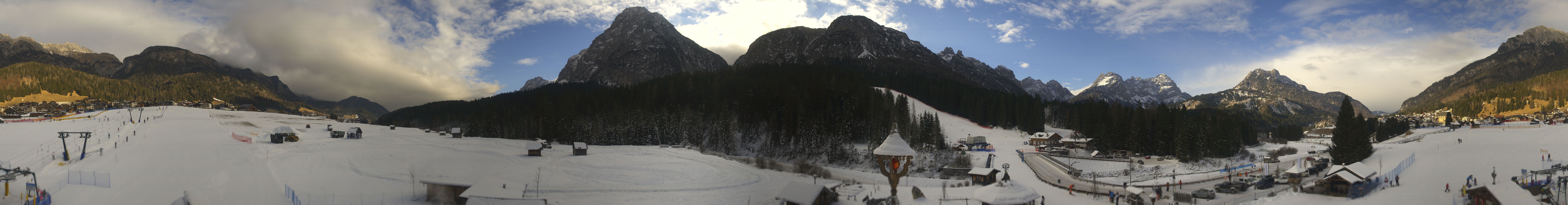 Archiv Foto Webcam Ristorante Mondschein (Sappada)