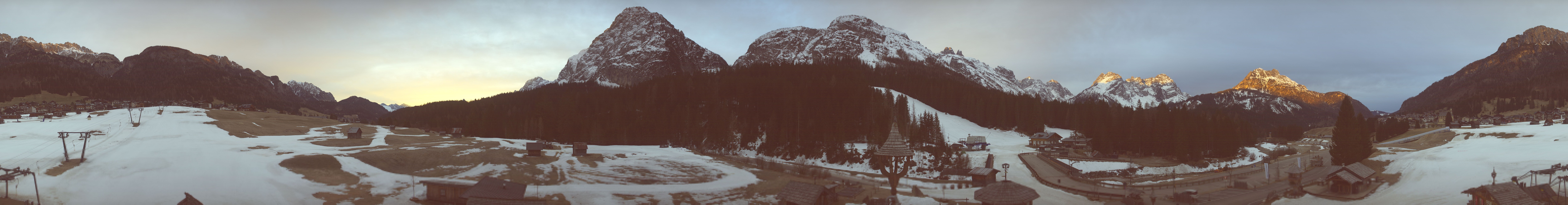 Archiv Foto Webcam Ristorante Mondschein (Sappada)