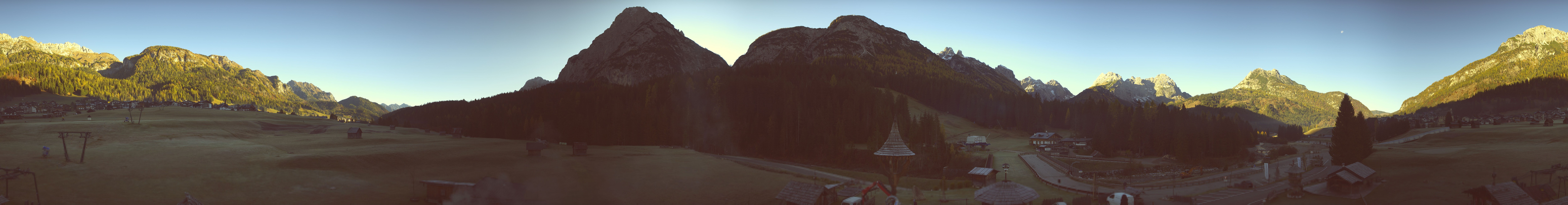 Archiv Foto Webcam Ristorante Mondschein (Sappada)
