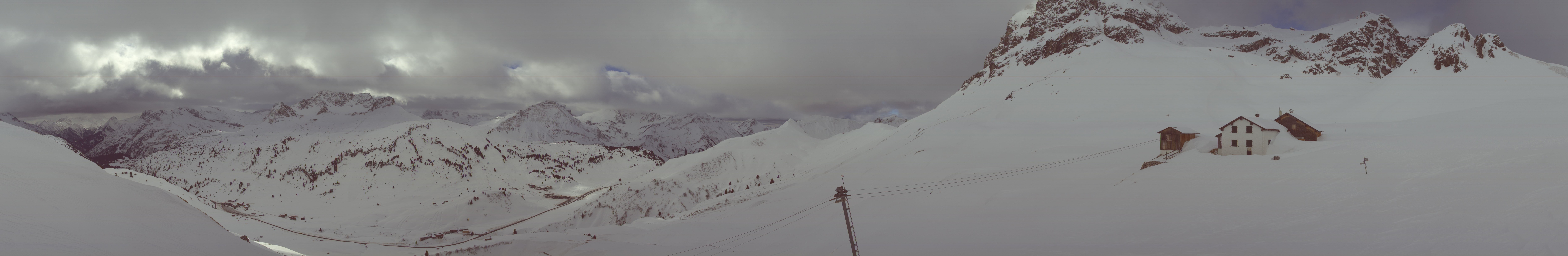 Archived image Webcam Widdersteinhütte in Warth-Schröcken