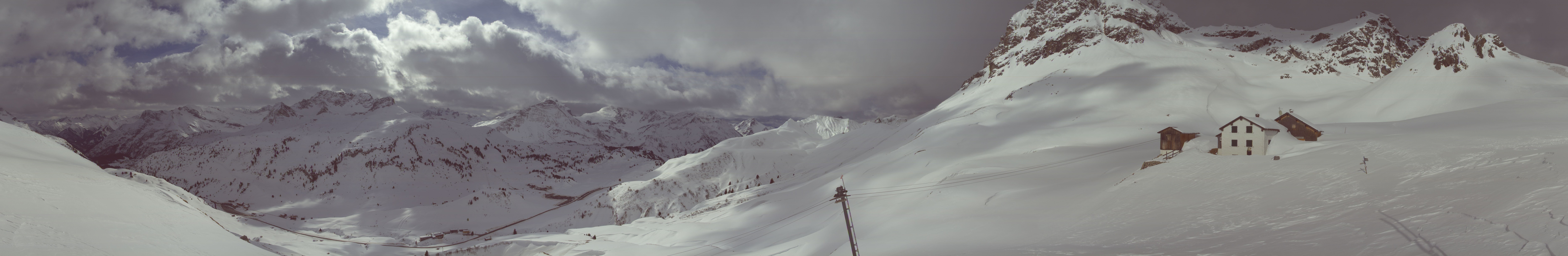 Archived image Webcam Widdersteinhütte in Warth-Schröcken