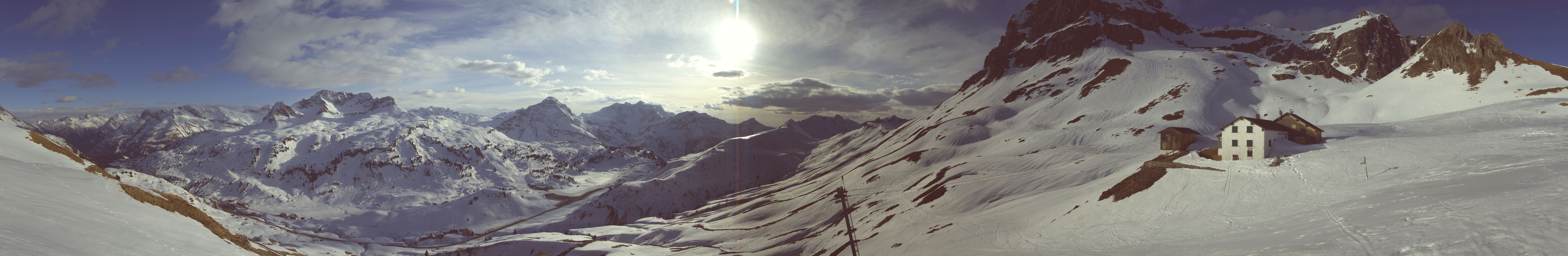 Archived image Webcam Widdersteinhütte in Warth-Schröcken