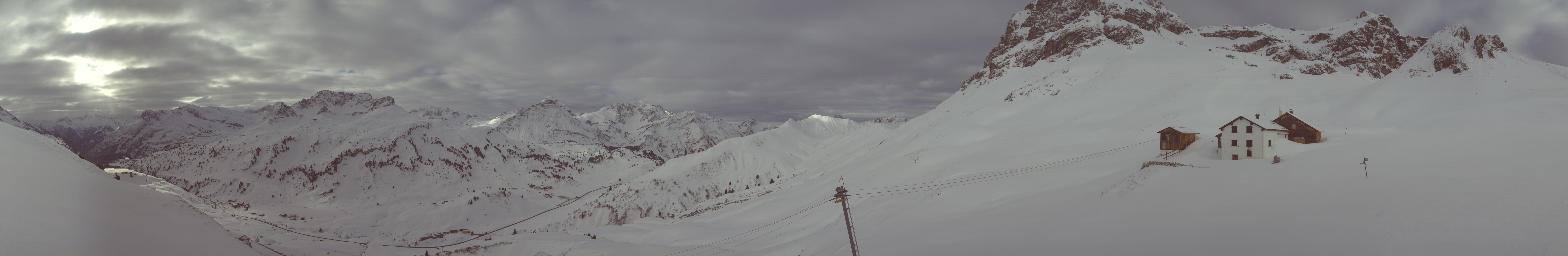 Archived image Webcam Widdersteinhütte in Warth-Schröcken