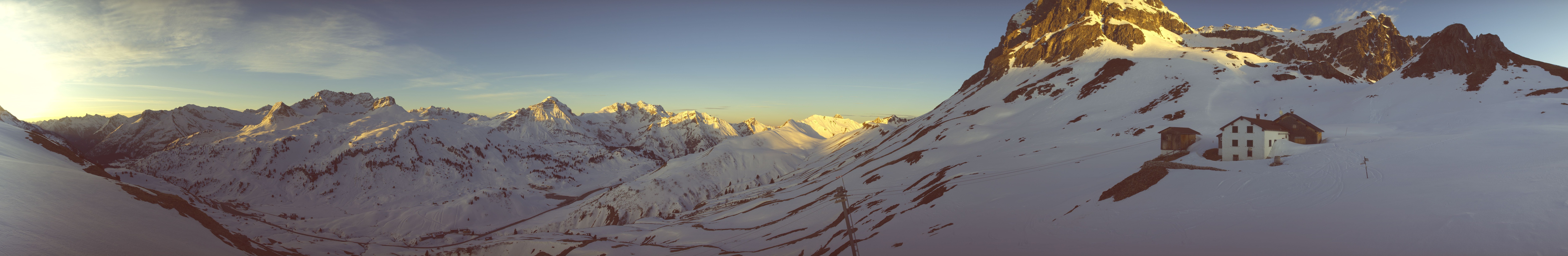 Archived image Webcam Widdersteinhütte in Warth-Schröcken