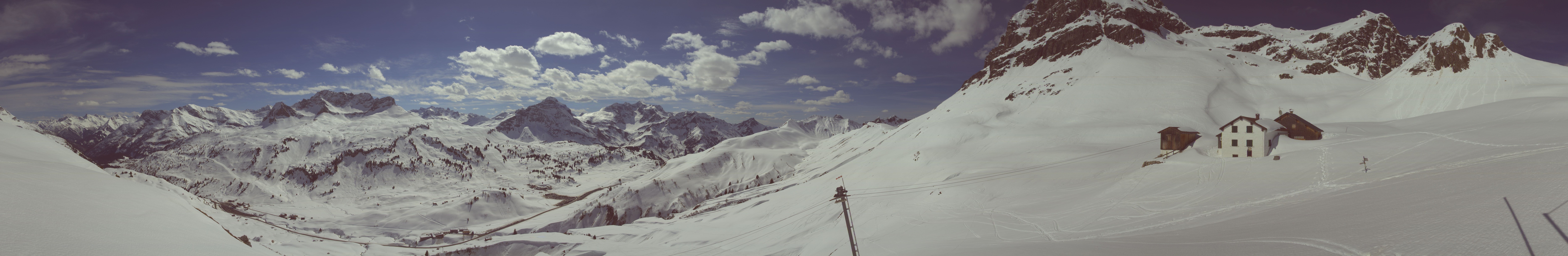 Archived image Webcam Widdersteinhütte in Warth-Schröcken