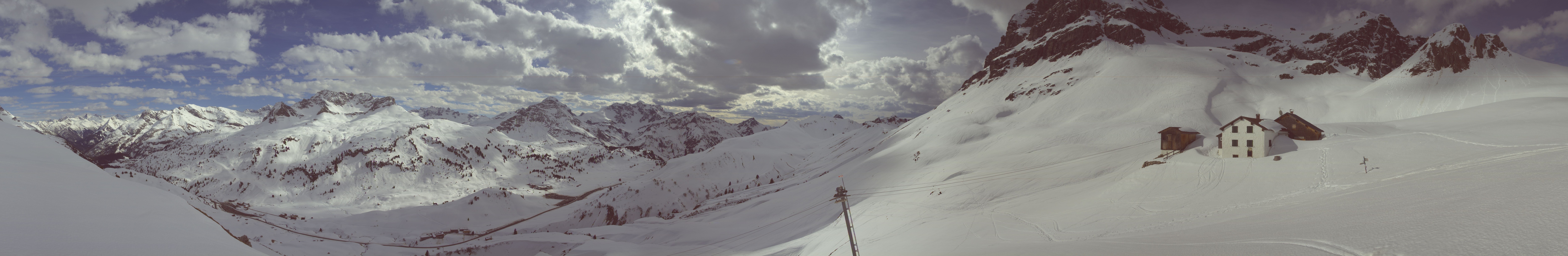 Archived image Webcam Widdersteinhütte in Warth-Schröcken