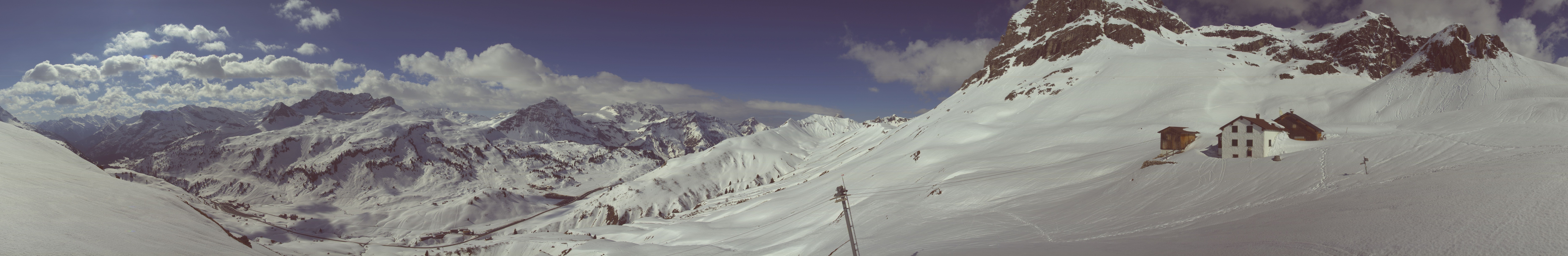 Archived image Webcam Widdersteinhütte in Warth-Schröcken