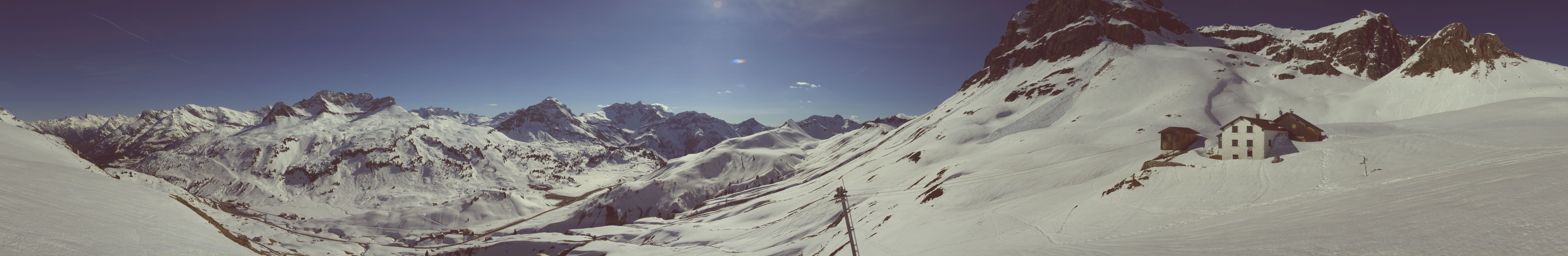 Archived image Webcam Widdersteinhütte in Warth-Schröcken