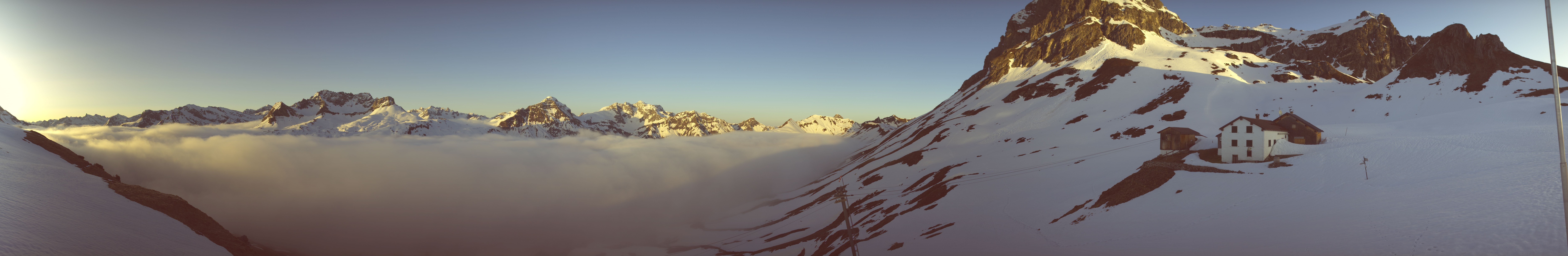 Archived image Webcam Widdersteinhütte in Warth-Schröcken