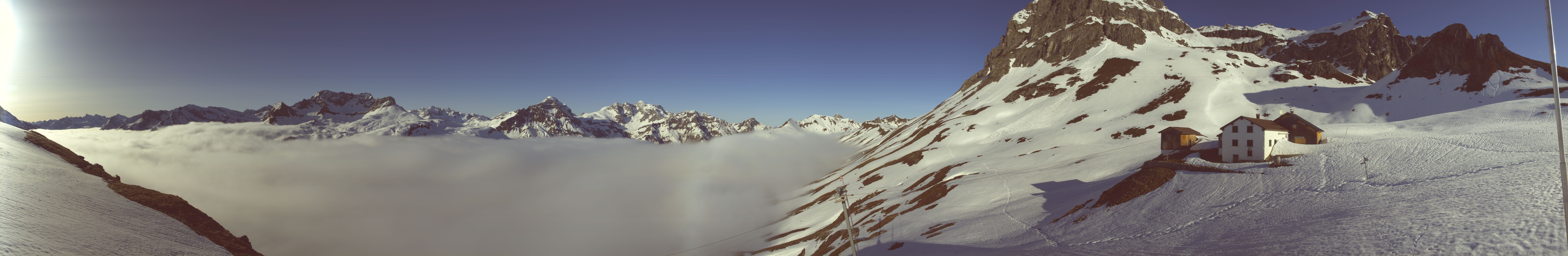 Archived image Webcam Widdersteinhütte in Warth-Schröcken