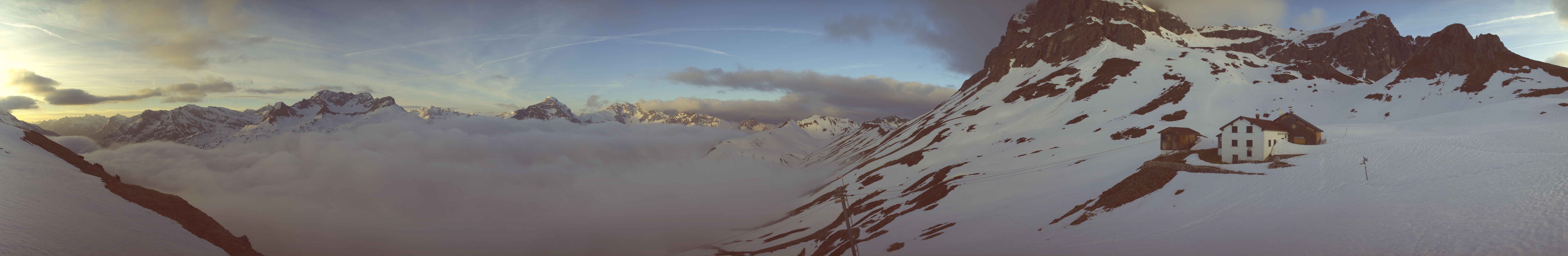 Archived image Webcam Widdersteinhütte in Warth-Schröcken