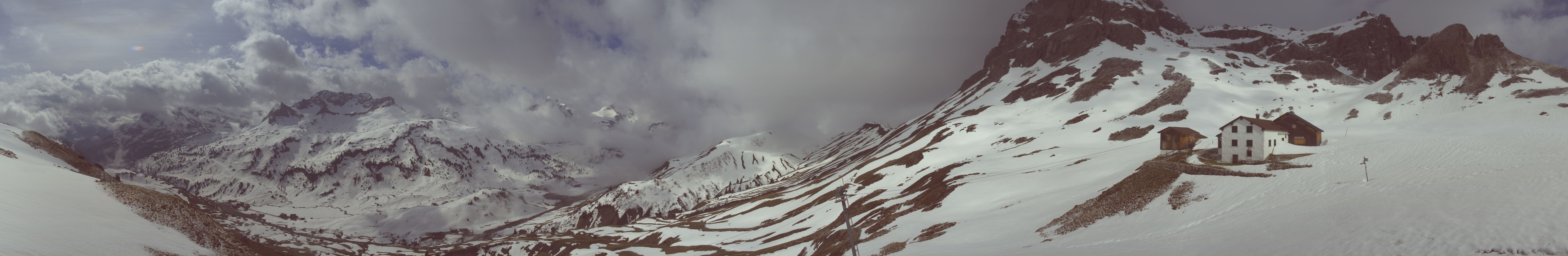 Archived image Webcam Widdersteinhütte in Warth-Schröcken