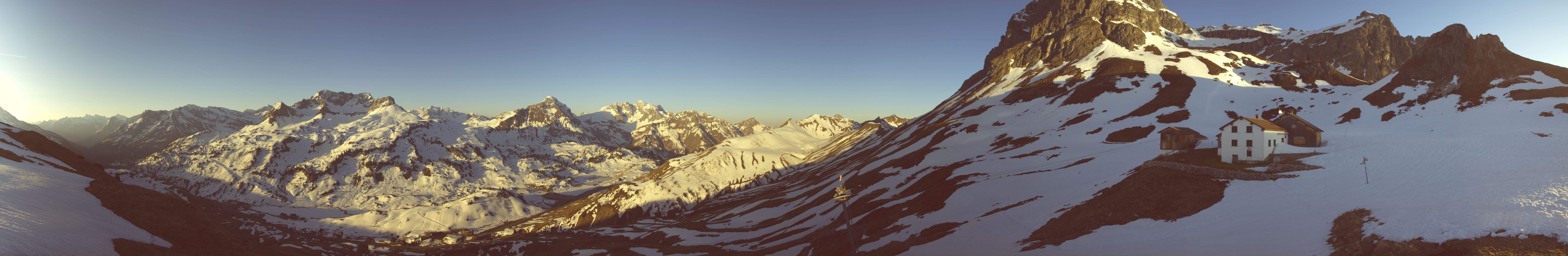 Archived image Webcam Widdersteinhütte in Warth-Schröcken