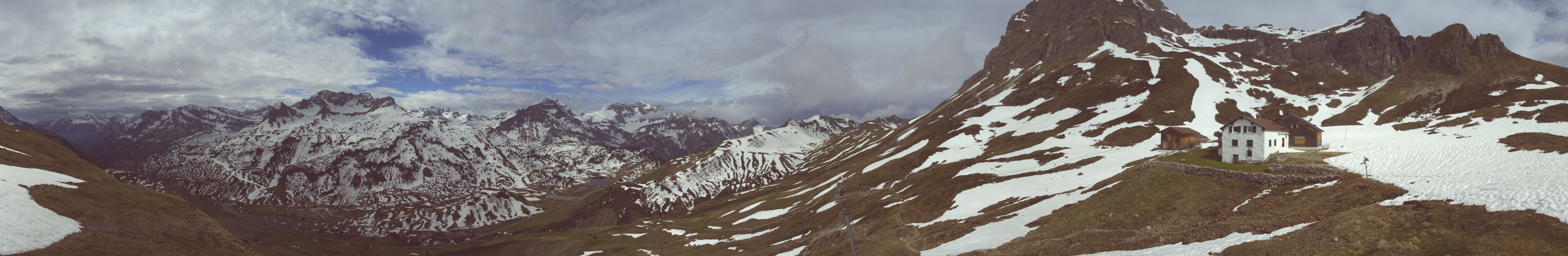 Archived image Webcam Widdersteinhütte in Warth-Schröcken