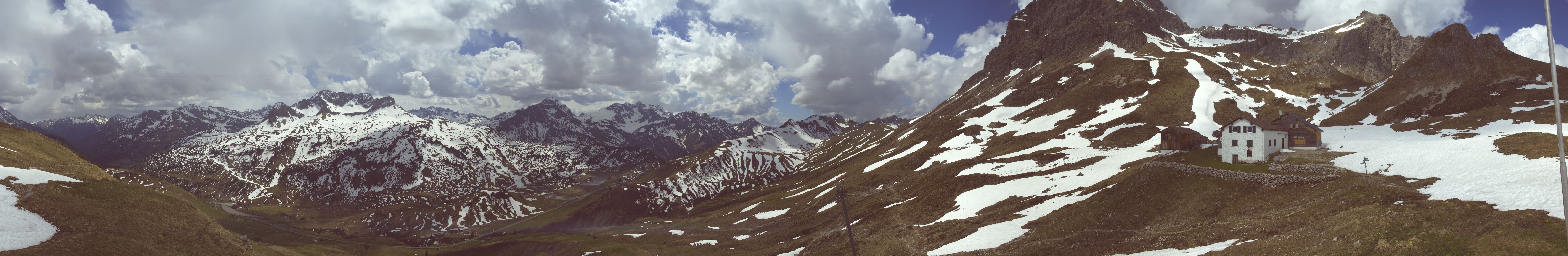 Archived image Webcam Widdersteinhütte in Warth-Schröcken