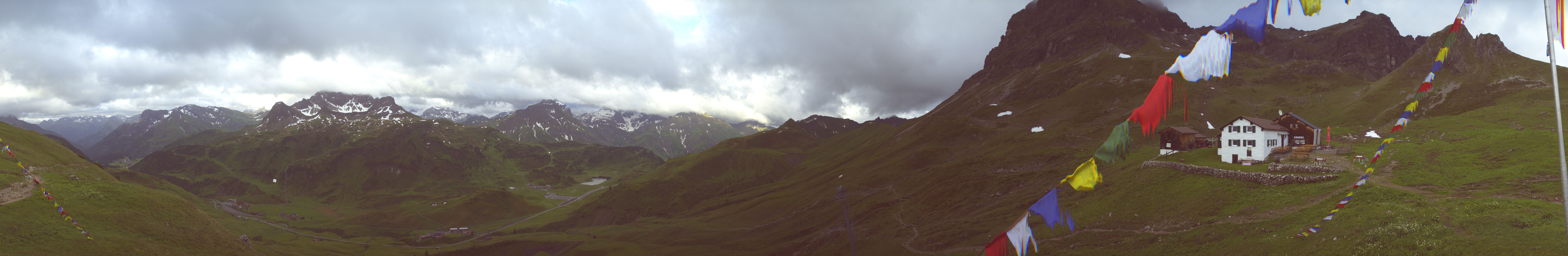Archived image Webcam Widdersteinhütte in Warth-Schröcken