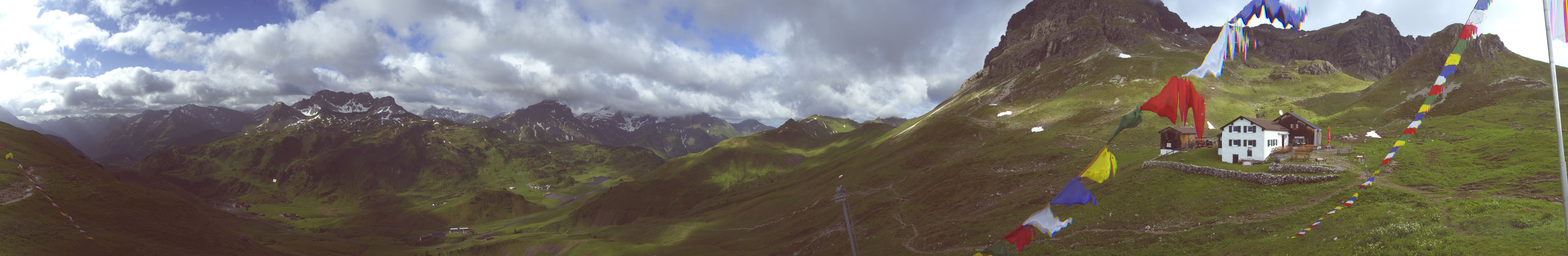 Archived image Webcam Widdersteinhütte in Warth-Schröcken