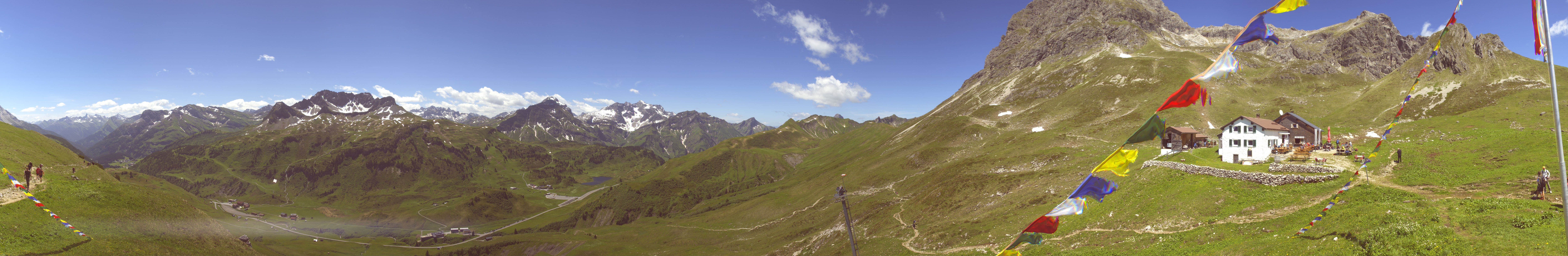 Archived image Webcam Widdersteinhütte in Warth-Schröcken