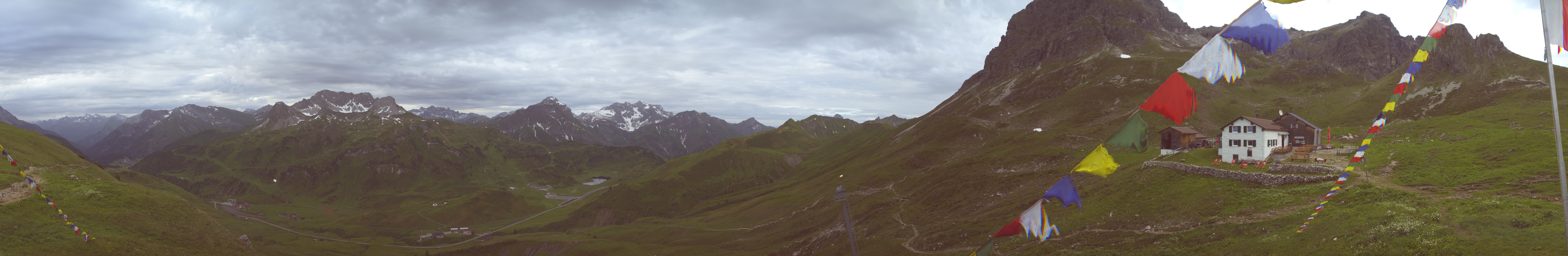 Archived image Webcam Widdersteinhütte in Warth-Schröcken