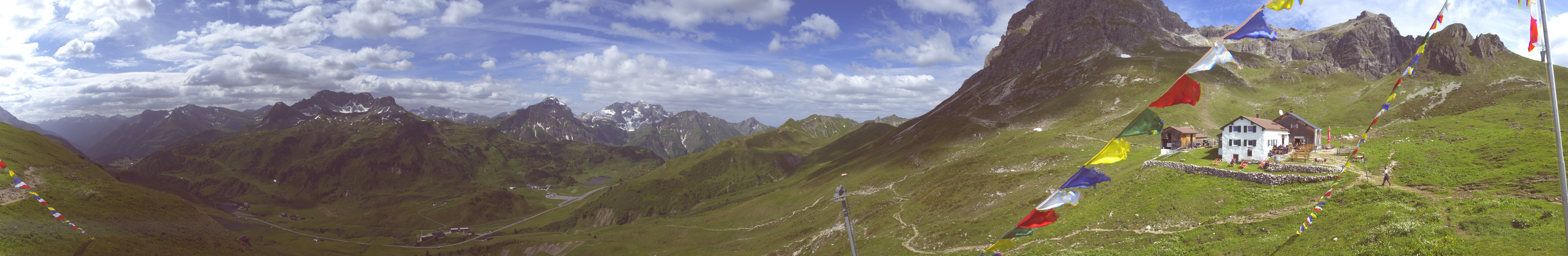Archived image Webcam Widdersteinhütte in Warth-Schröcken