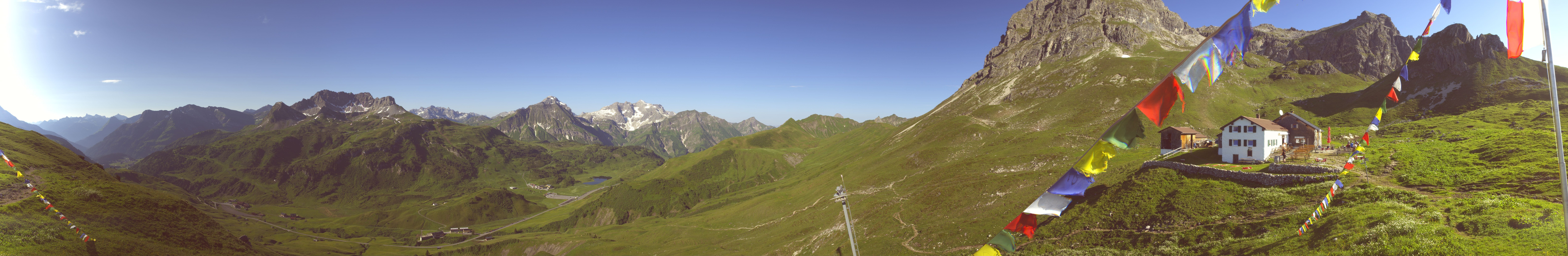 Archived image Webcam Widdersteinhütte in Warth-Schröcken