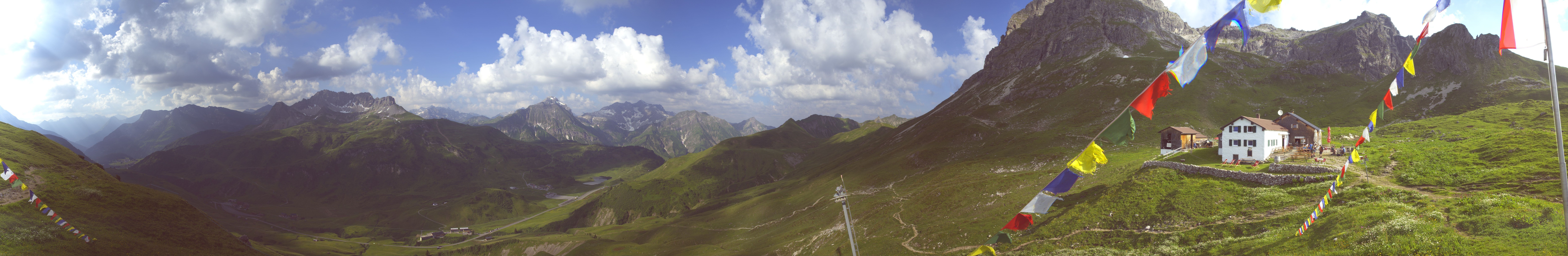 Archived image Webcam Widdersteinhütte in Warth-Schröcken