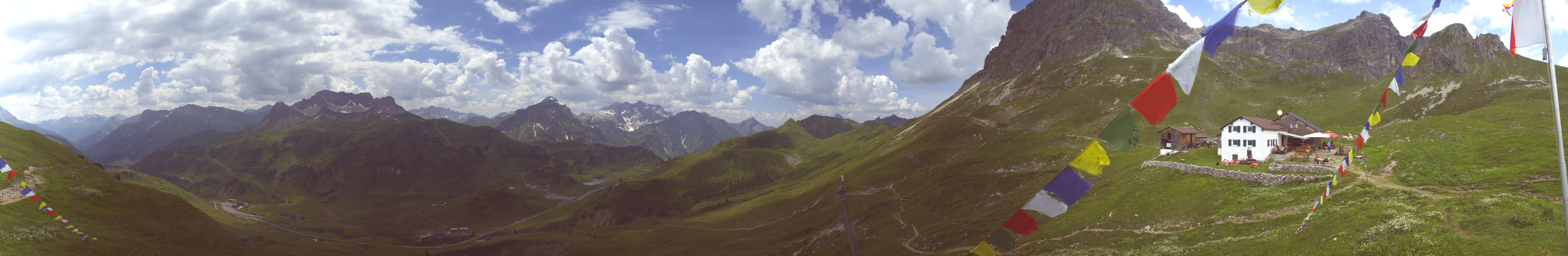 Archived image Webcam Widdersteinhütte in Warth-Schröcken