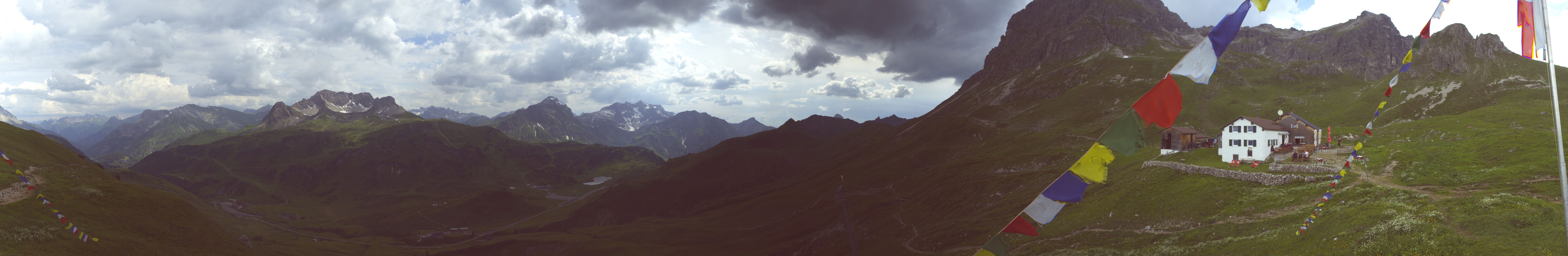 Archived image Webcam Widdersteinhütte in Warth-Schröcken