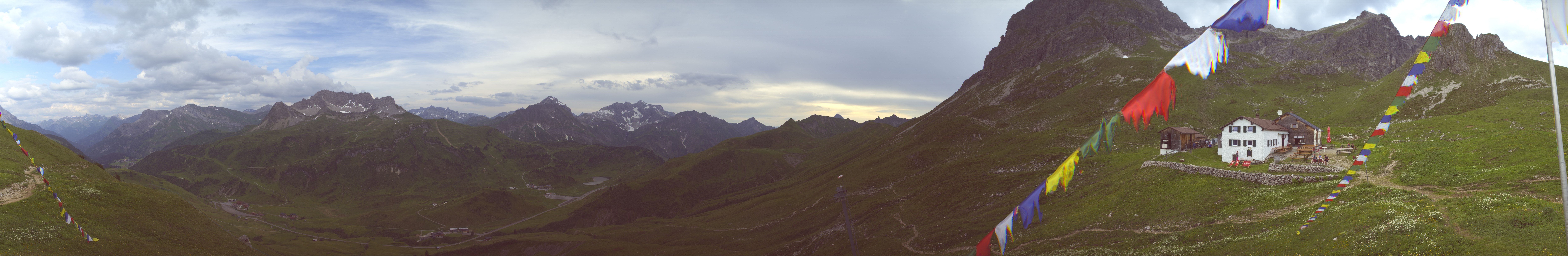 Archived image Webcam Widdersteinhütte in Warth-Schröcken