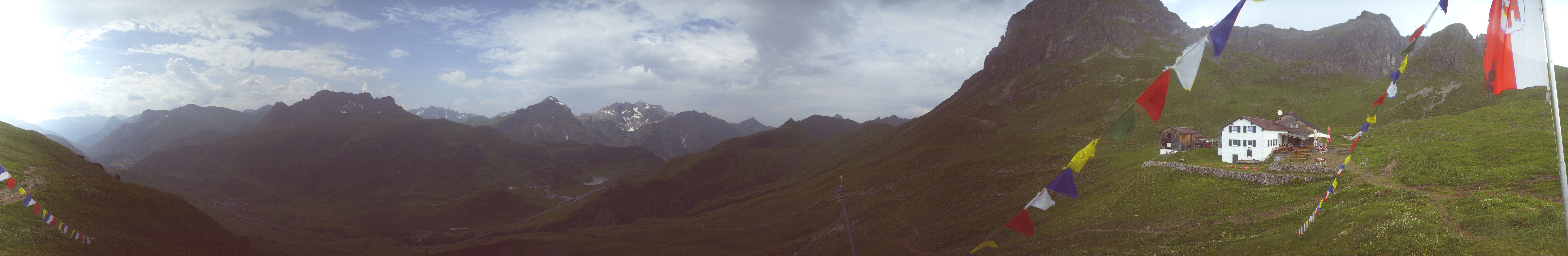 Archived image Webcam Widdersteinhütte in Warth-Schröcken