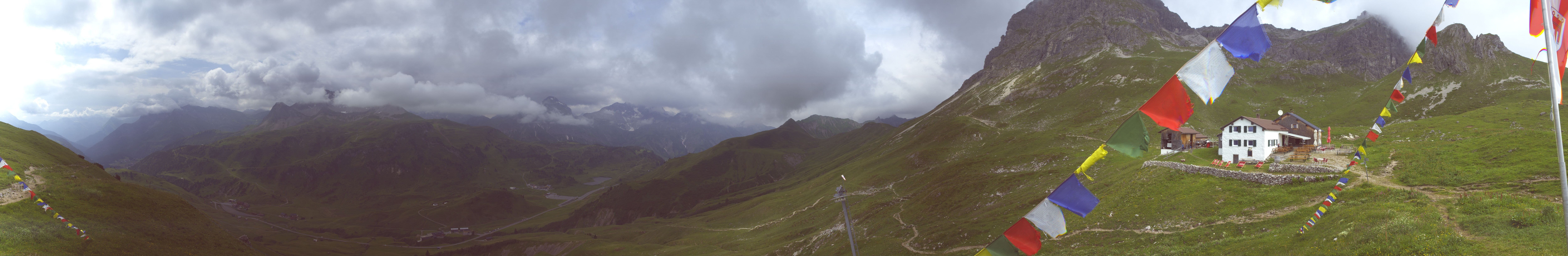 Archived image Webcam Widdersteinhütte in Warth-Schröcken