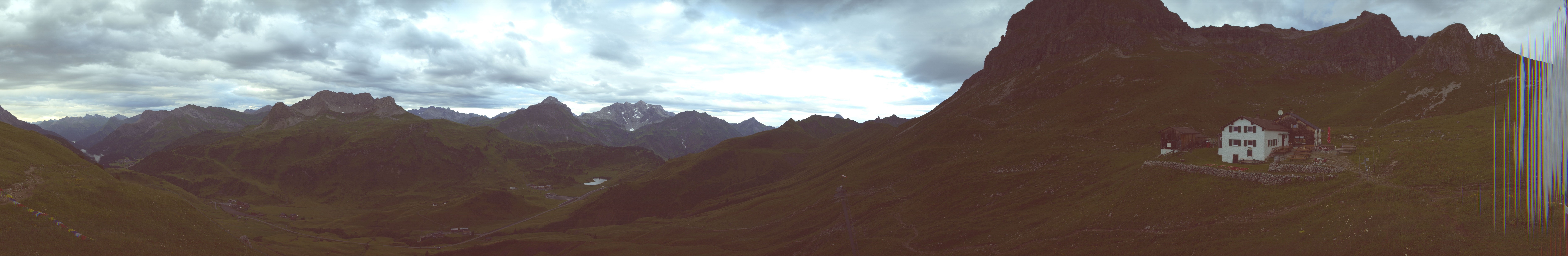 Archived image Webcam Widdersteinhütte in Warth-Schröcken