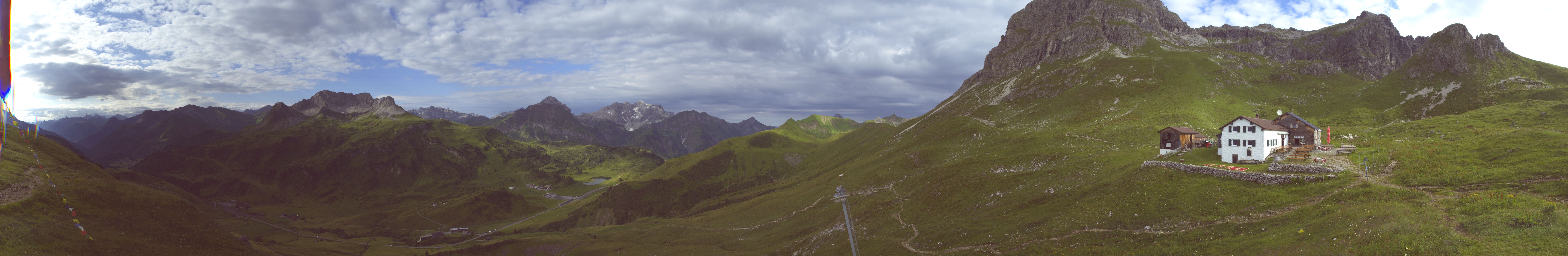 Archived image Webcam Widdersteinhütte in Warth-Schröcken