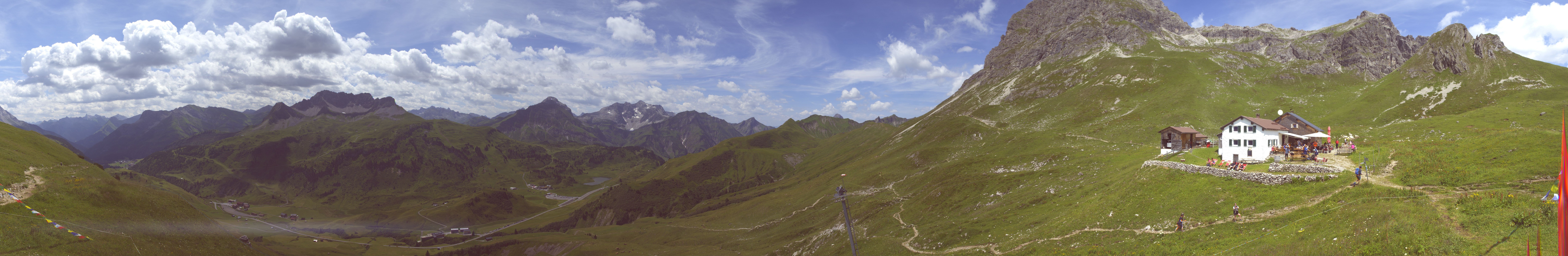 Archived image Webcam Widdersteinhütte in Warth-Schröcken