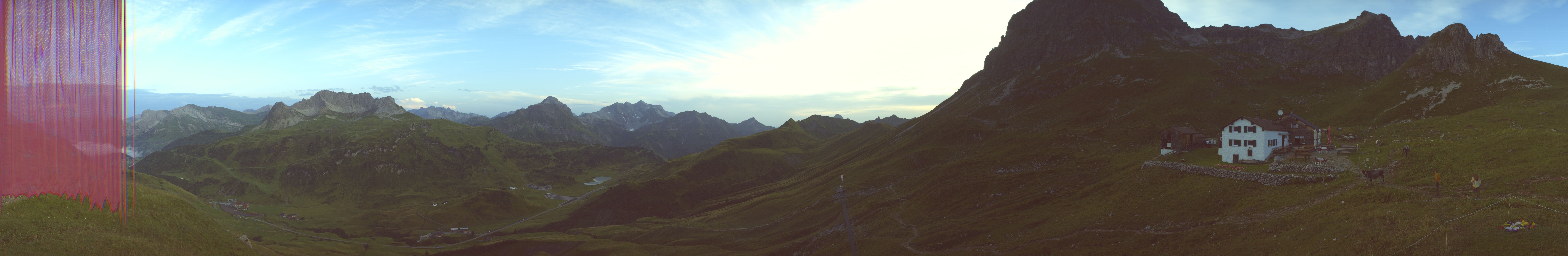 Archived image Webcam Widdersteinhütte in Warth-Schröcken