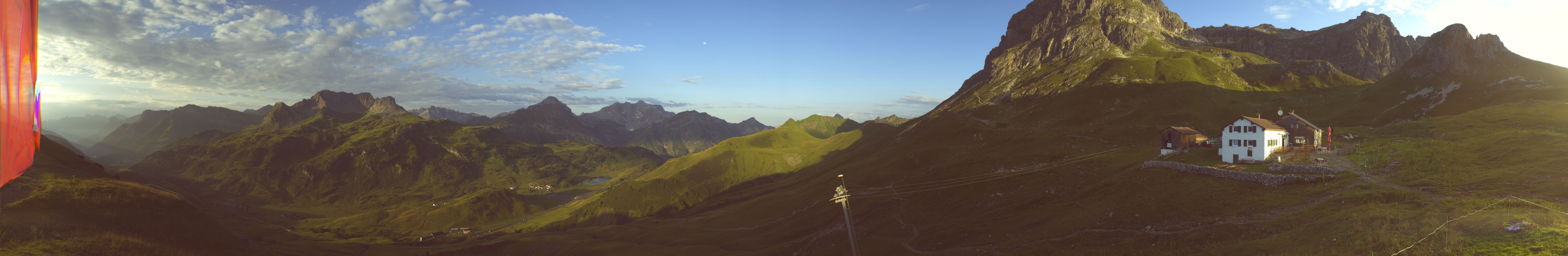 Archived image Webcam Widdersteinhütte in Warth-Schröcken