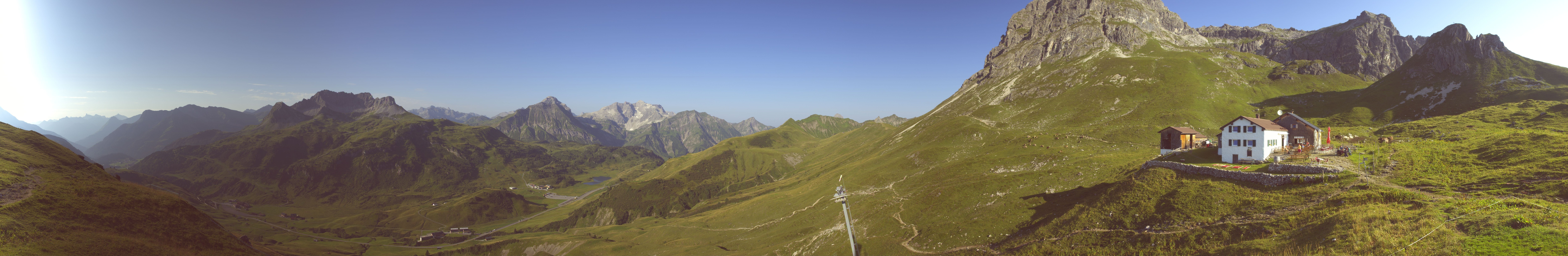 Archived image Webcam Widdersteinhütte in Warth-Schröcken