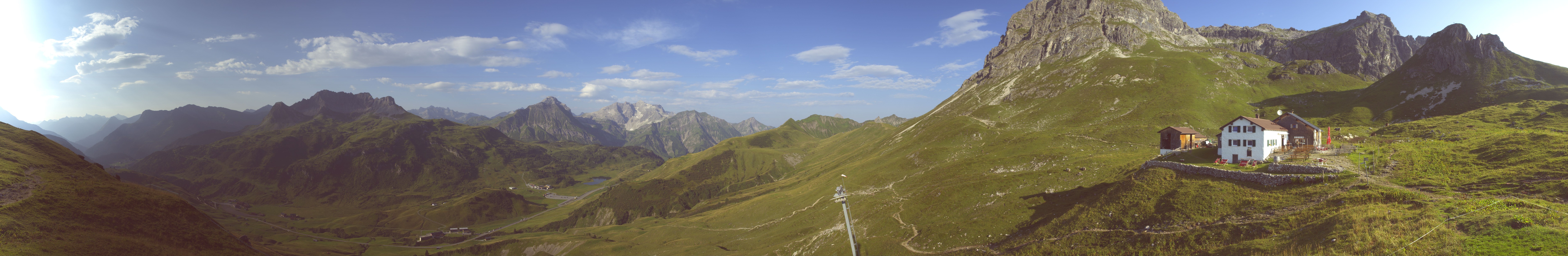 Archived image Webcam Widdersteinhütte in Warth-Schröcken