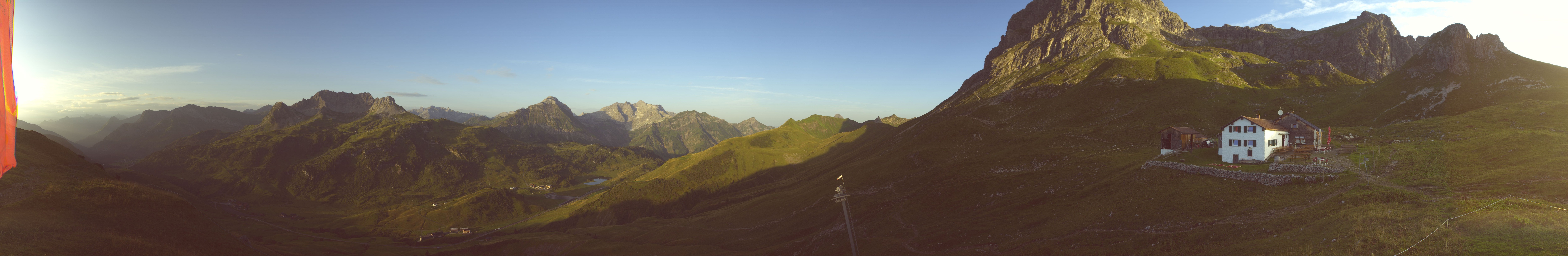 Archived image Webcam Widdersteinhütte in Warth-Schröcken